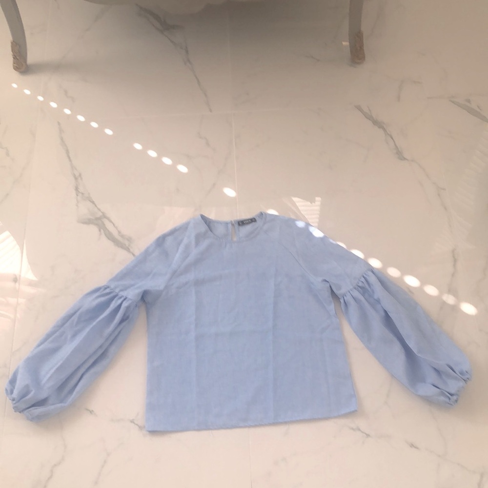 🤍BELL SLEEVE TOP🤍